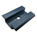 Middenklem PV laag L50 zwart gelakt 002-045 (1)